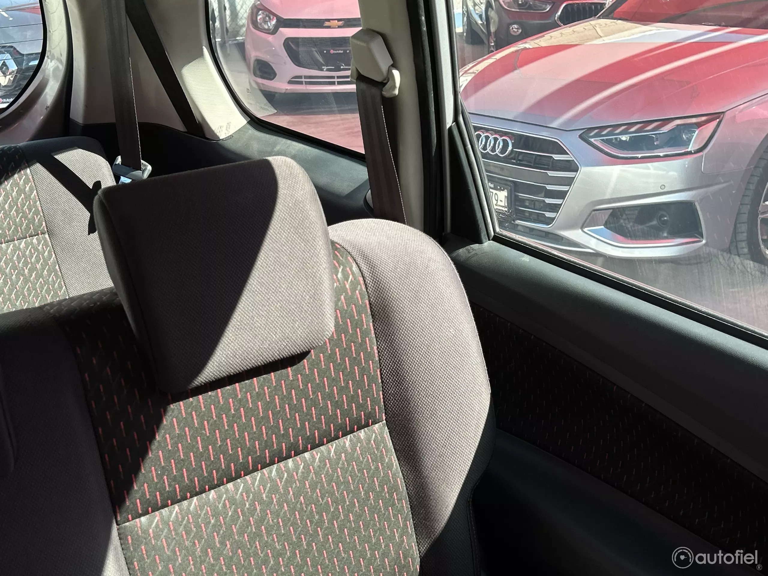 Toyota Avanza Minivan