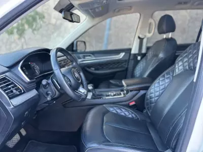MG RX8 VUD 4x4 2022