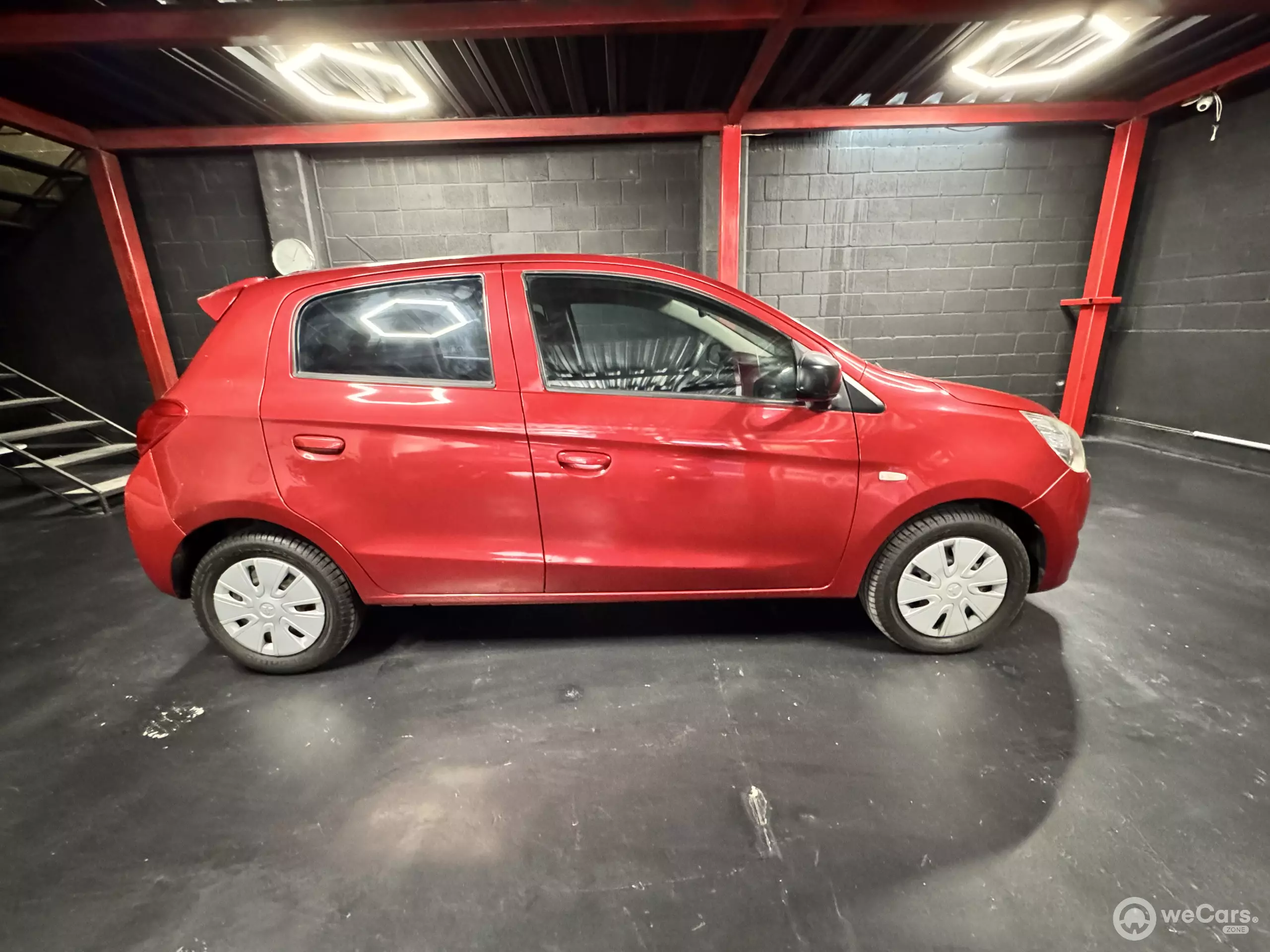 Mitsubishi Mirage
