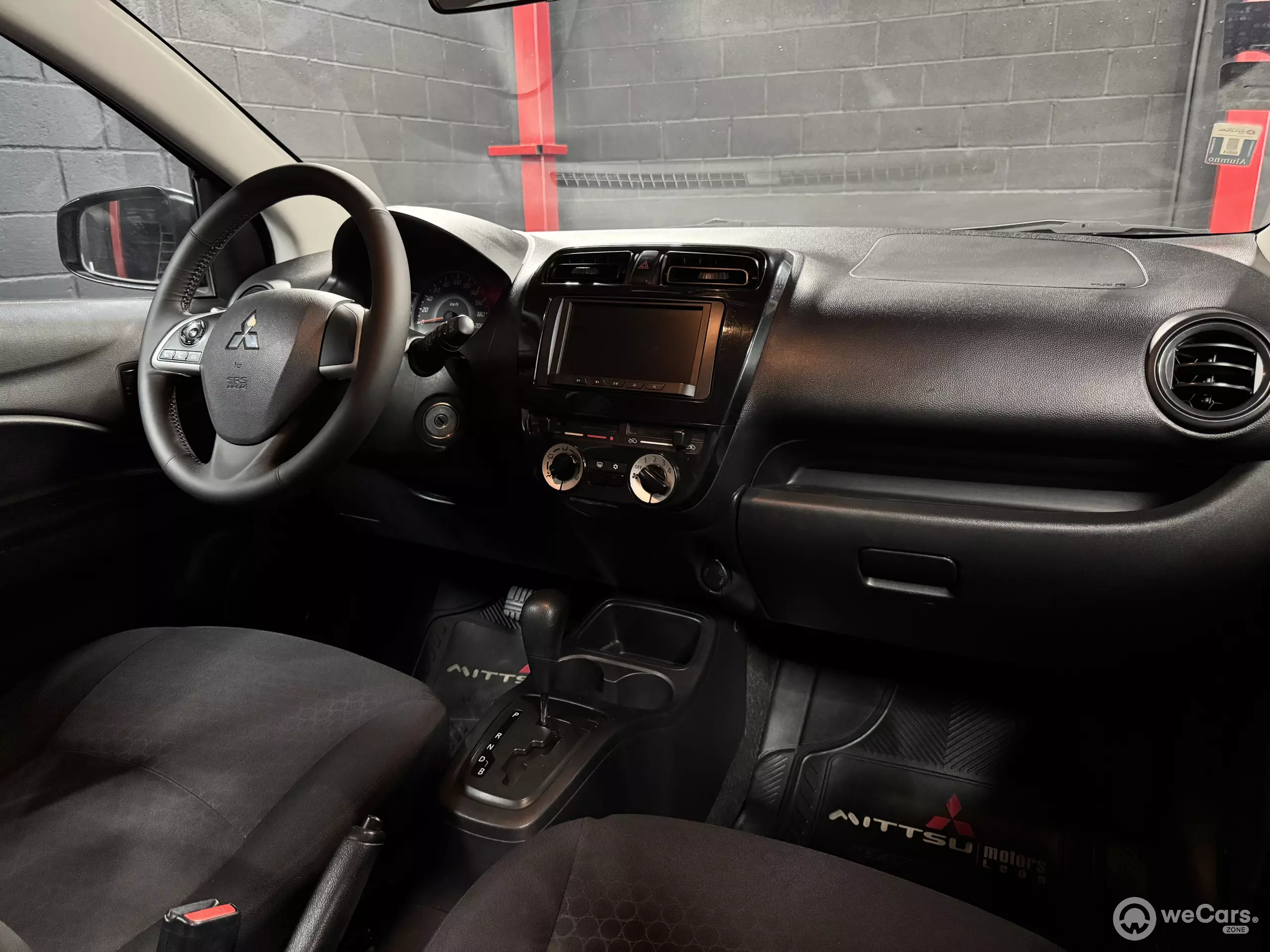 Mitsubishi Mirage