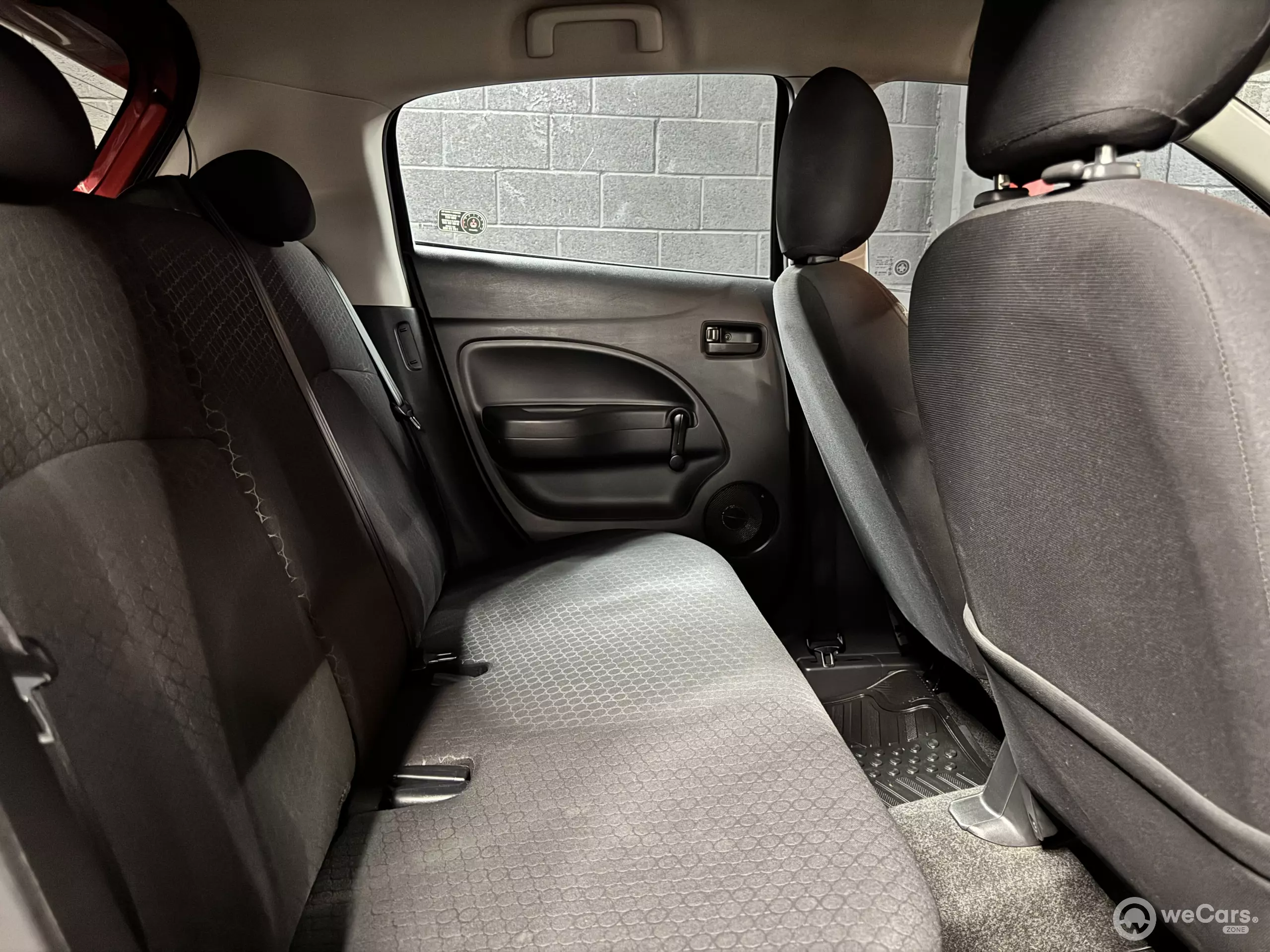Mitsubishi Mirage