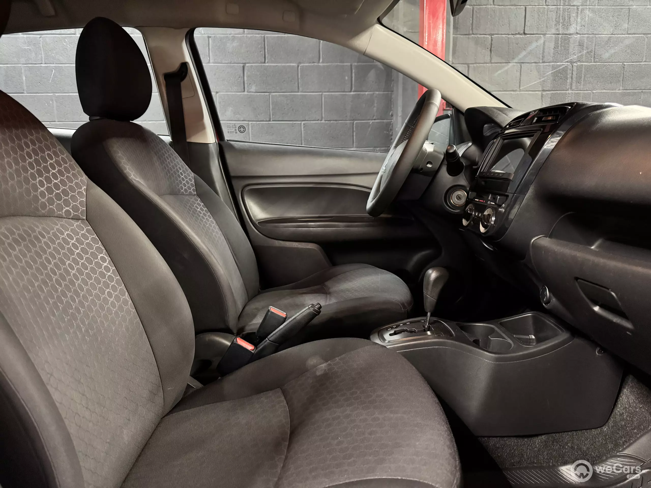 Mitsubishi Mirage