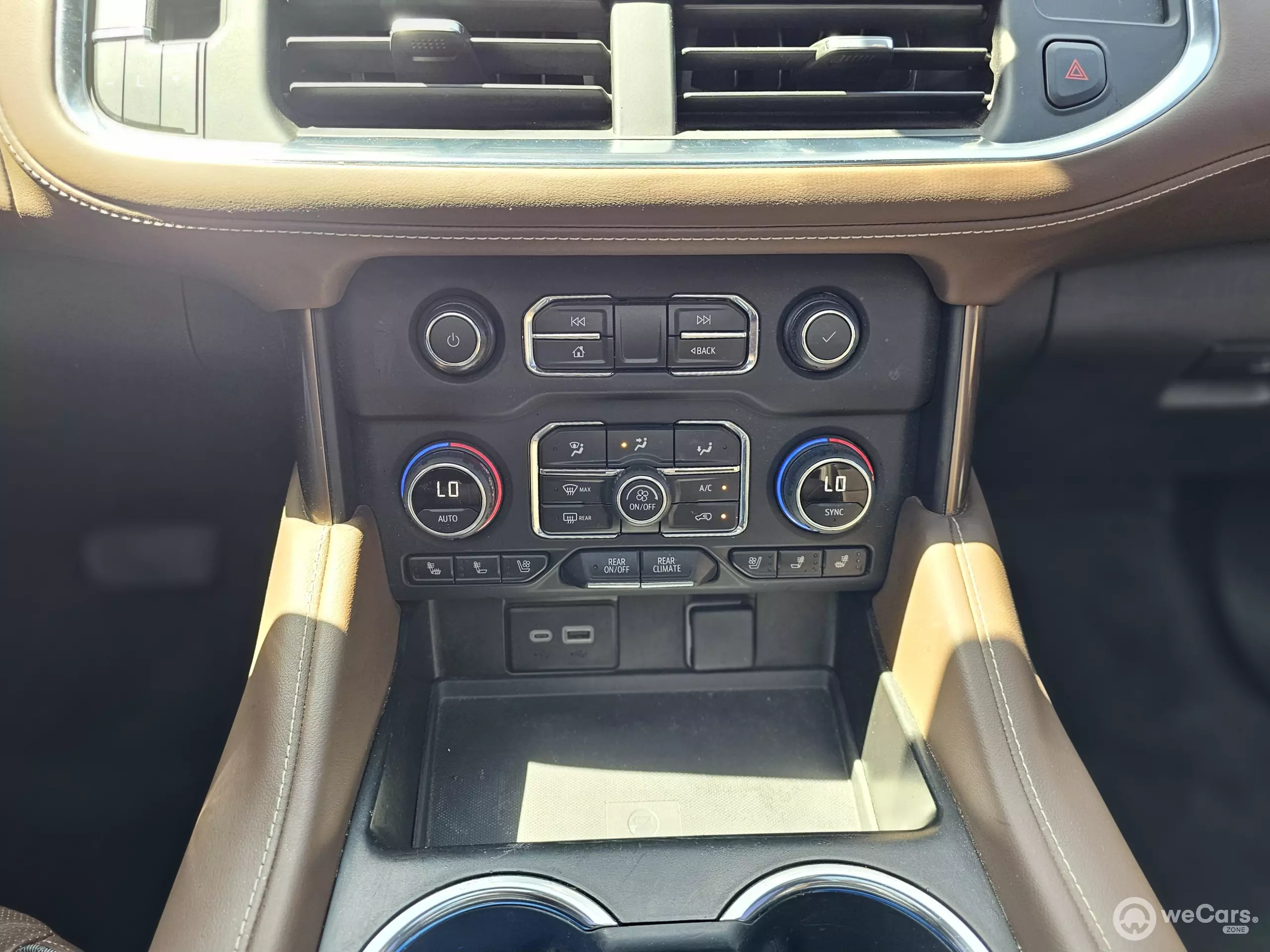 Chevrolet Suburban VUD