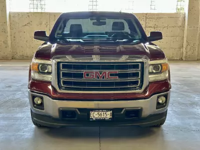 GMC Sierra Pick-Up 4x4 2014