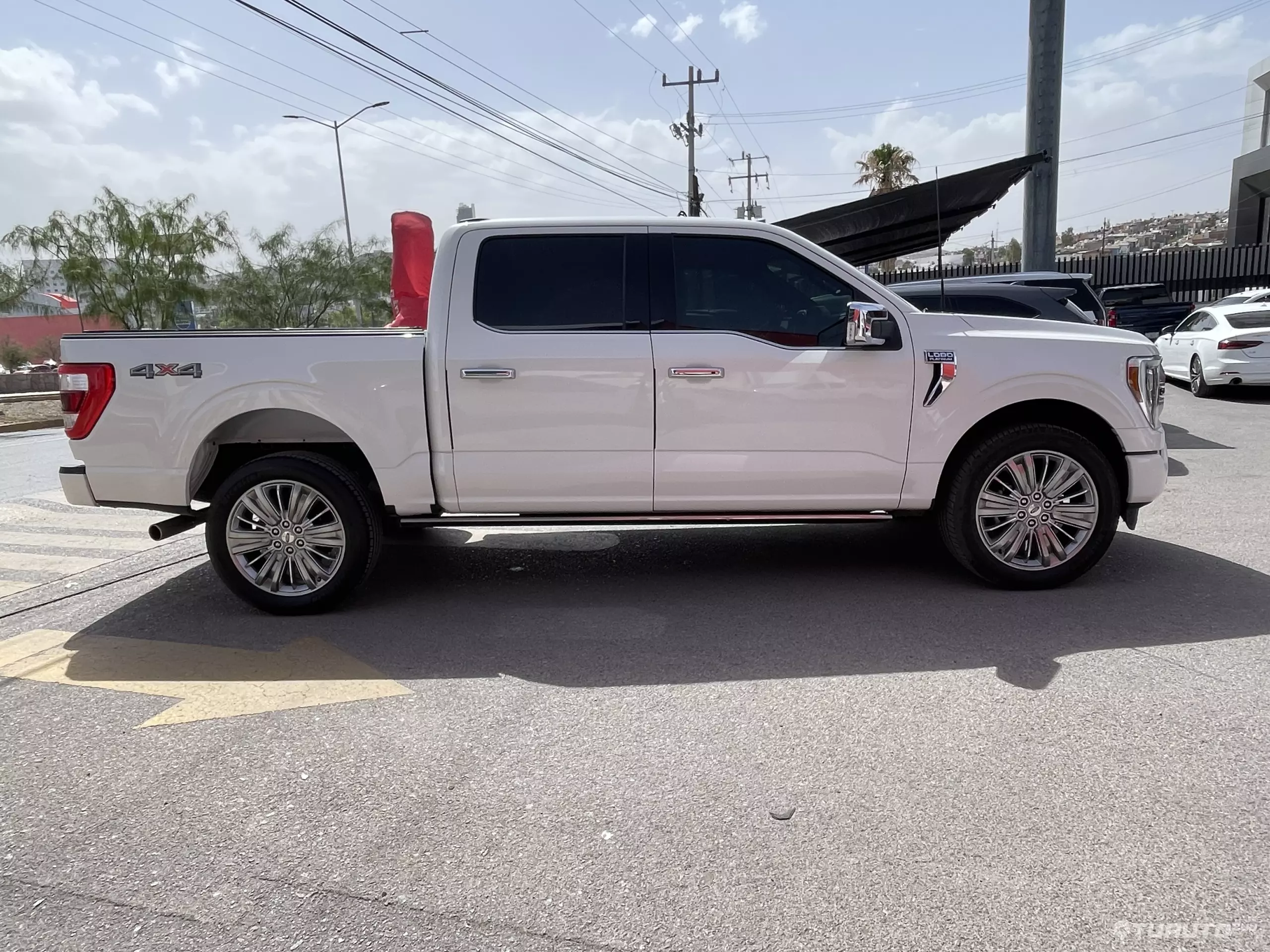 Ford Lobo Pick-Up