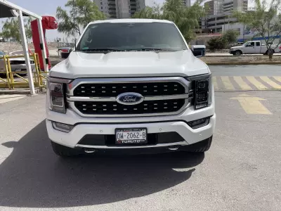 Ford Lobo Pick-Up 2023