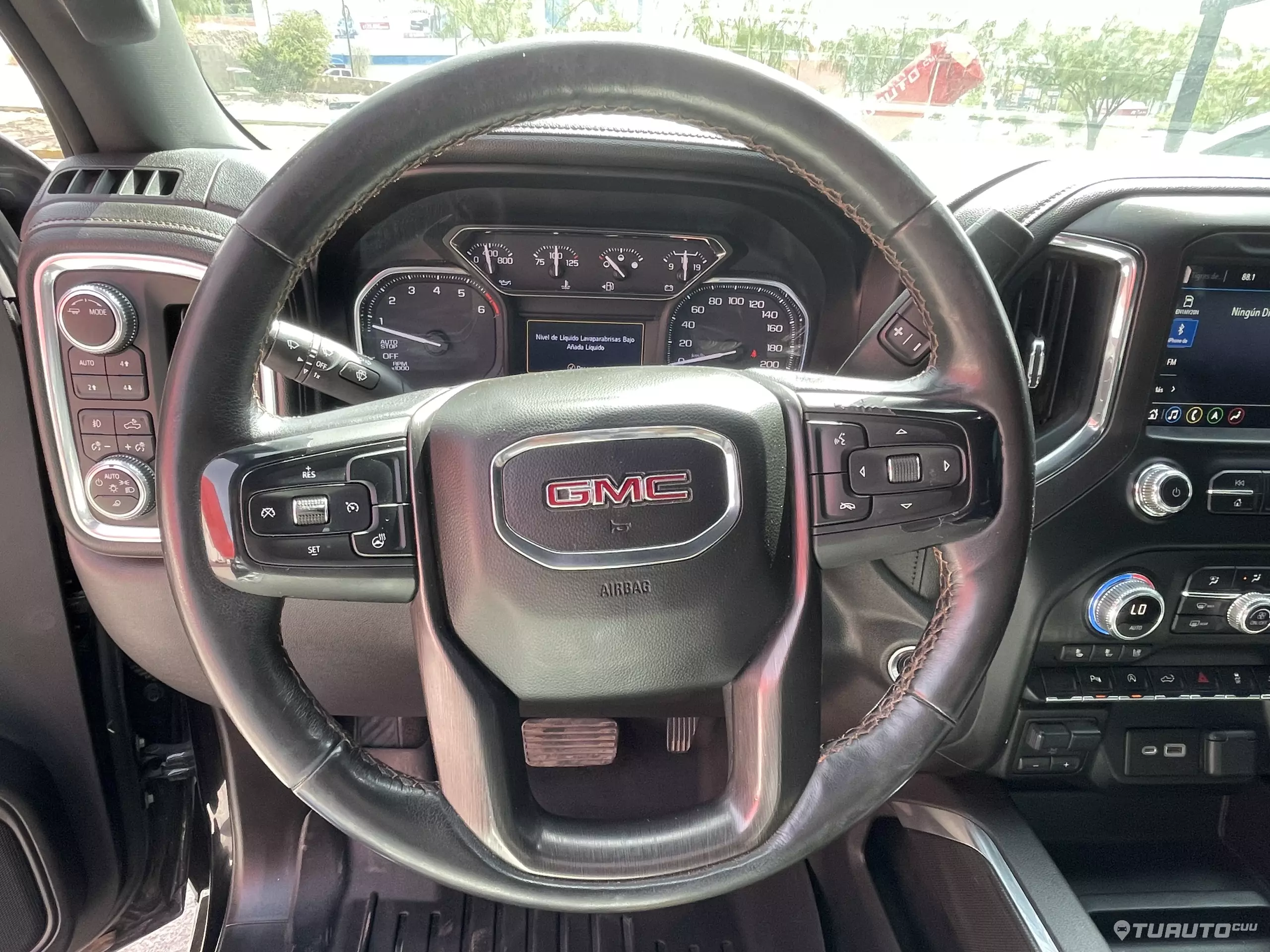 GMC Sierra Pick-Up 4x4
