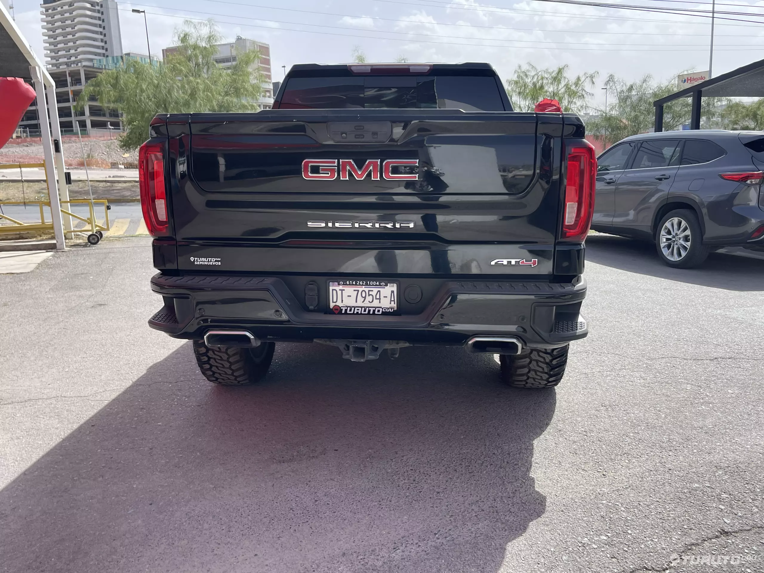 GMC Sierra Pick-Up 4x4