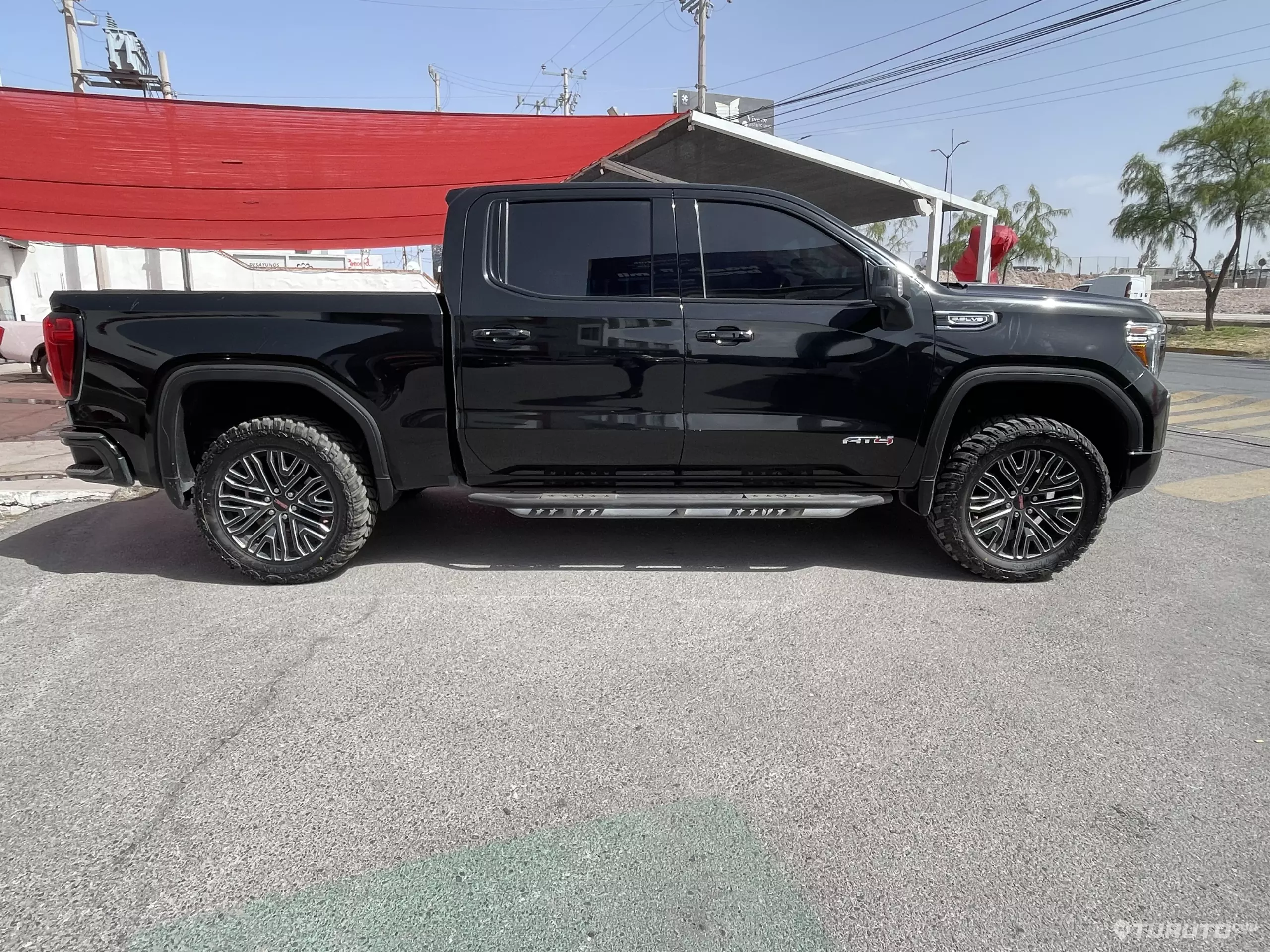 GMC Sierra Pick-Up 4x4