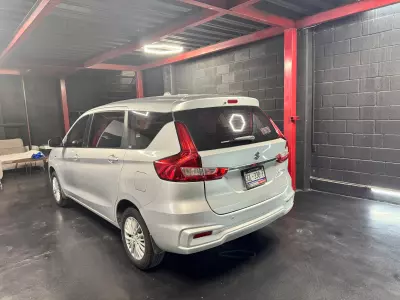 Suzuki Ertiga Minivan 2021