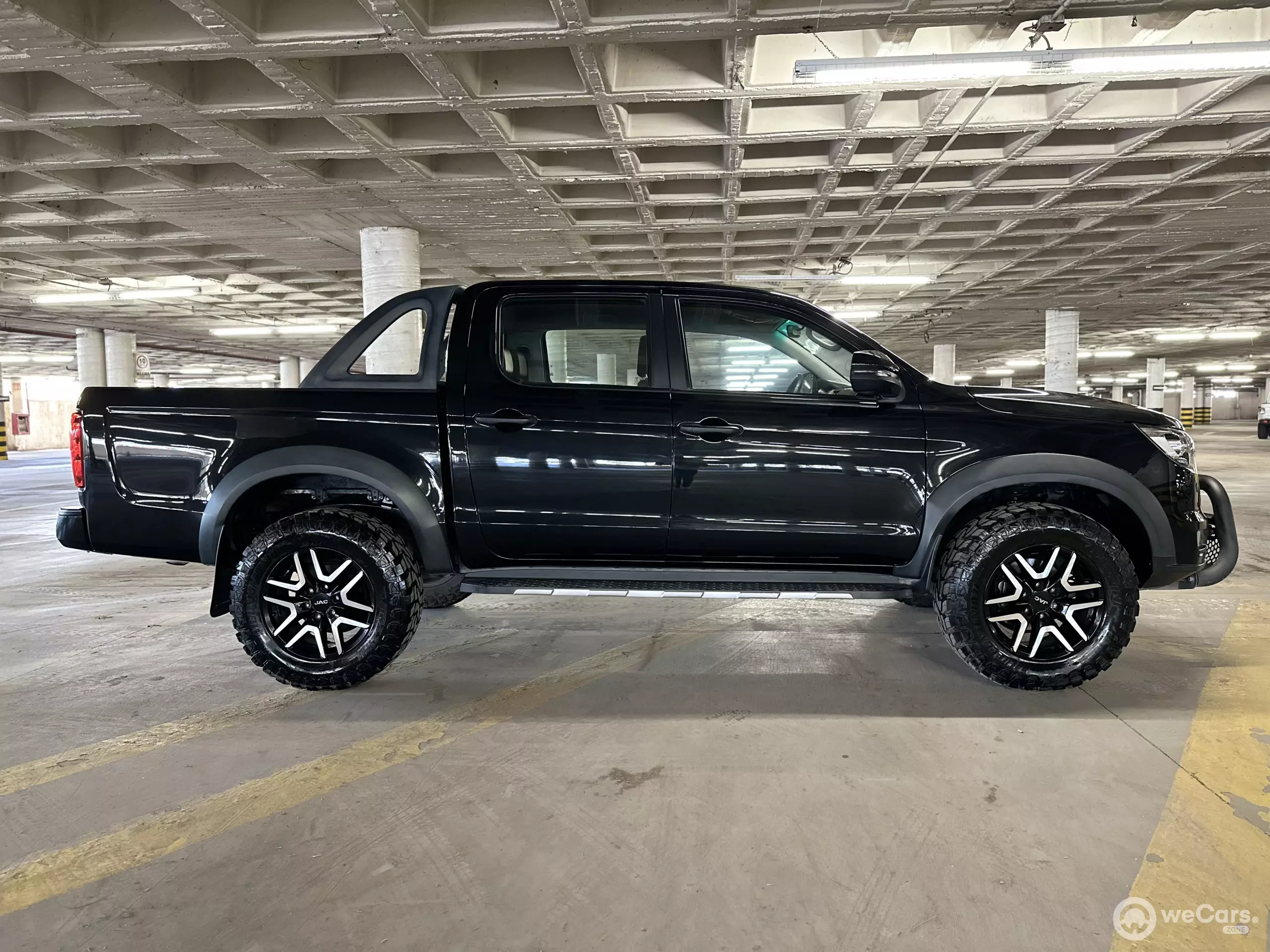 JAC Frison Pick-Up