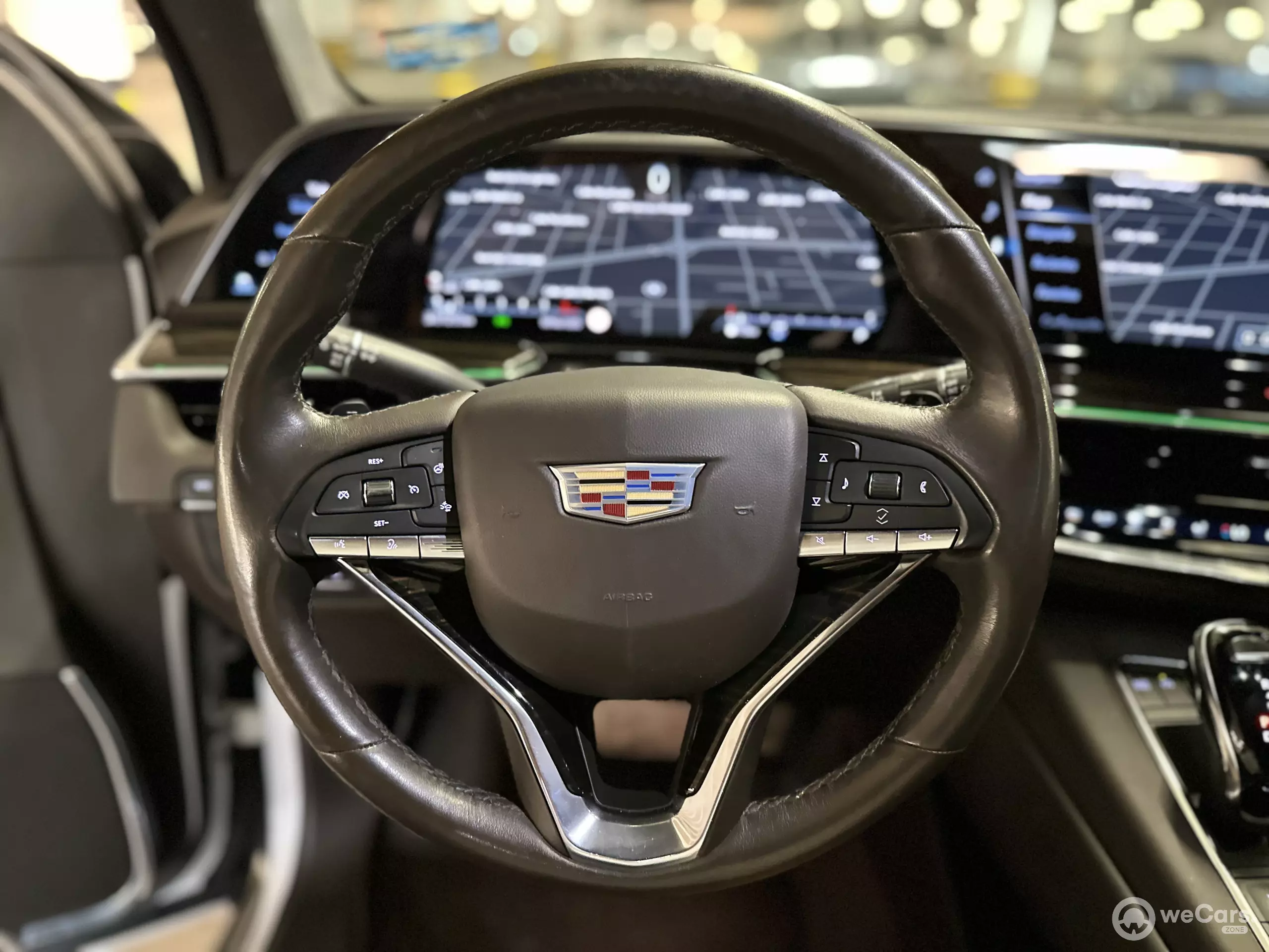 Cadillac Escalade VUD