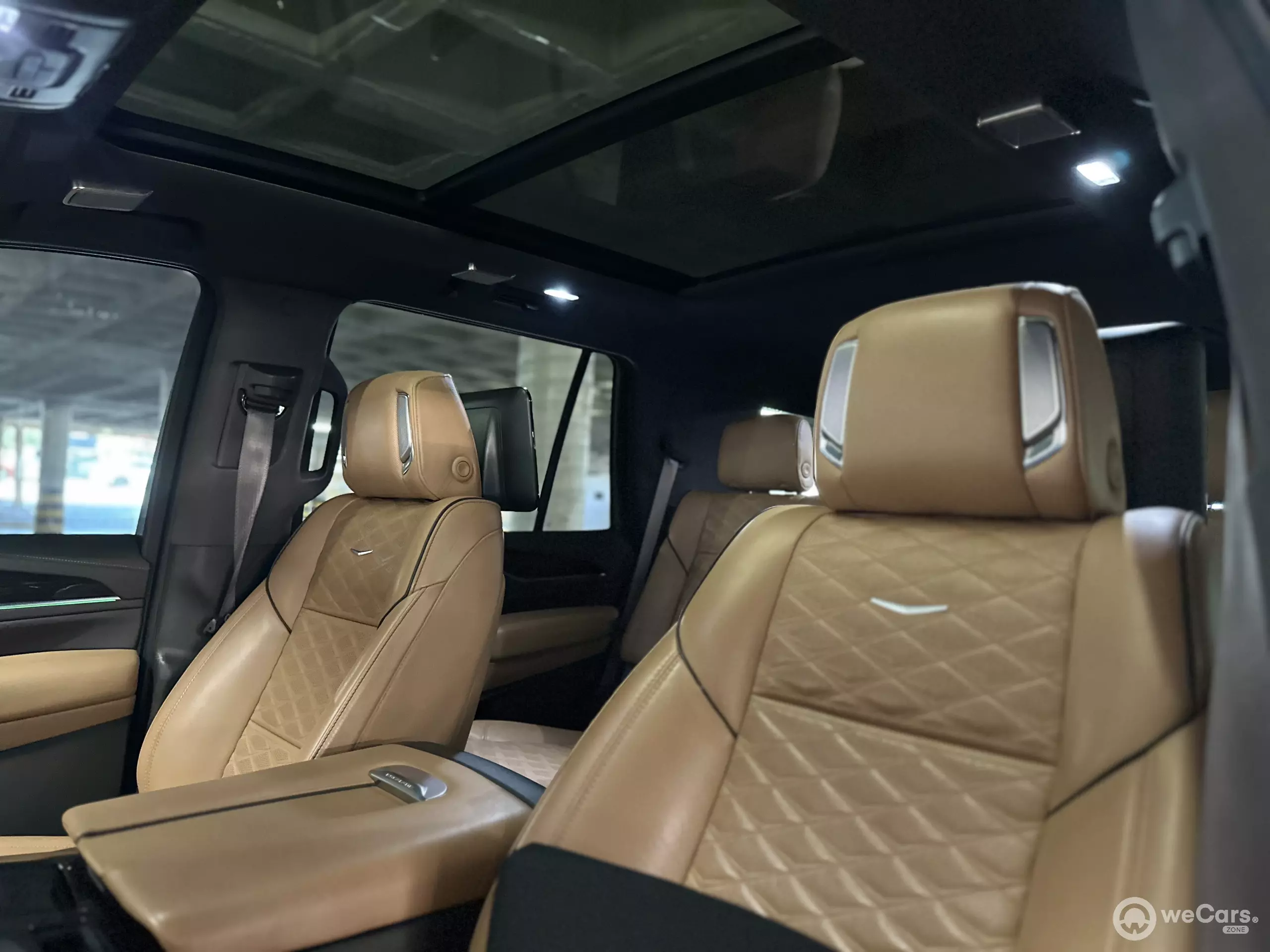 Cadillac Escalade VUD