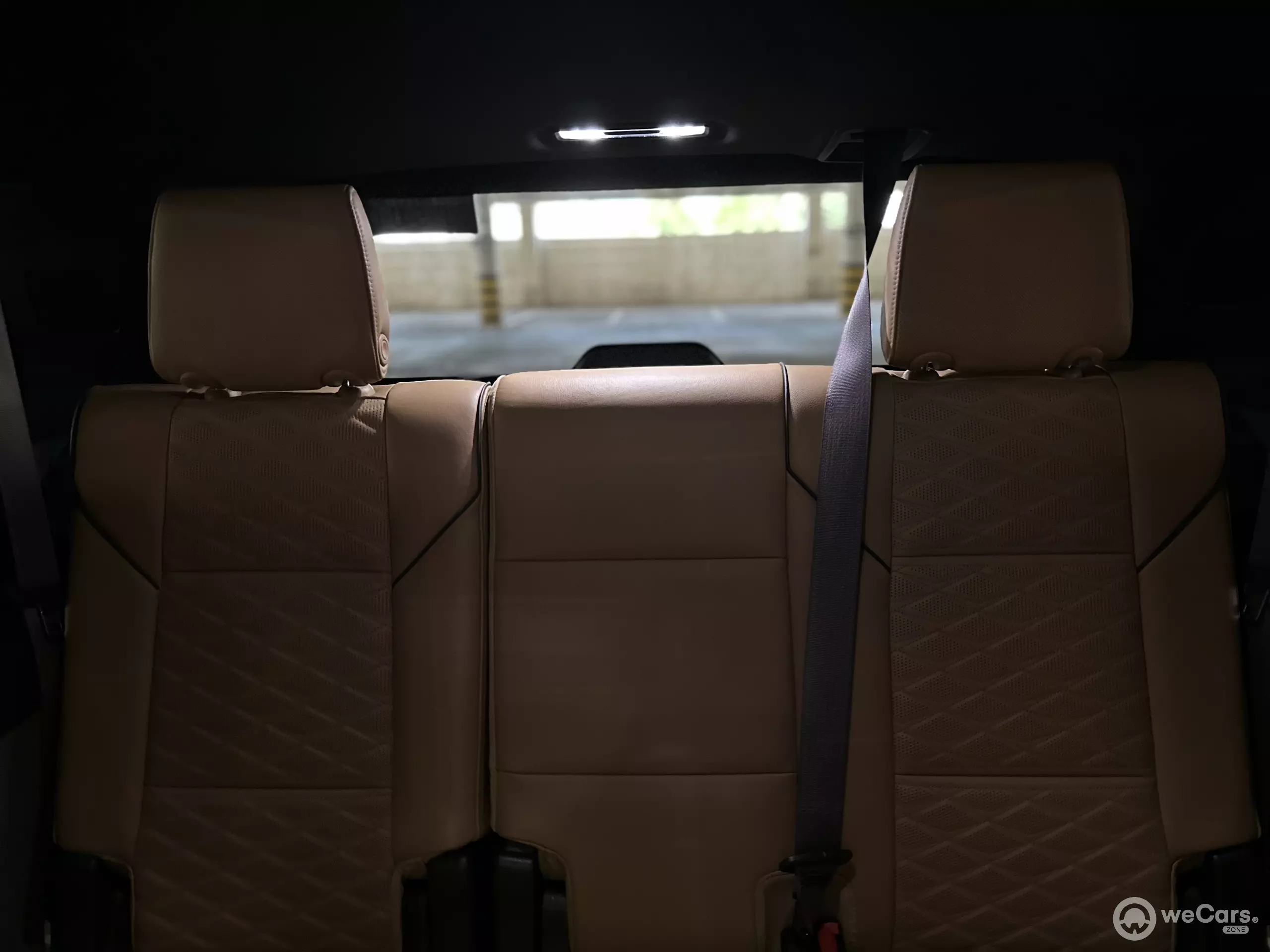 Cadillac Escalade VUD