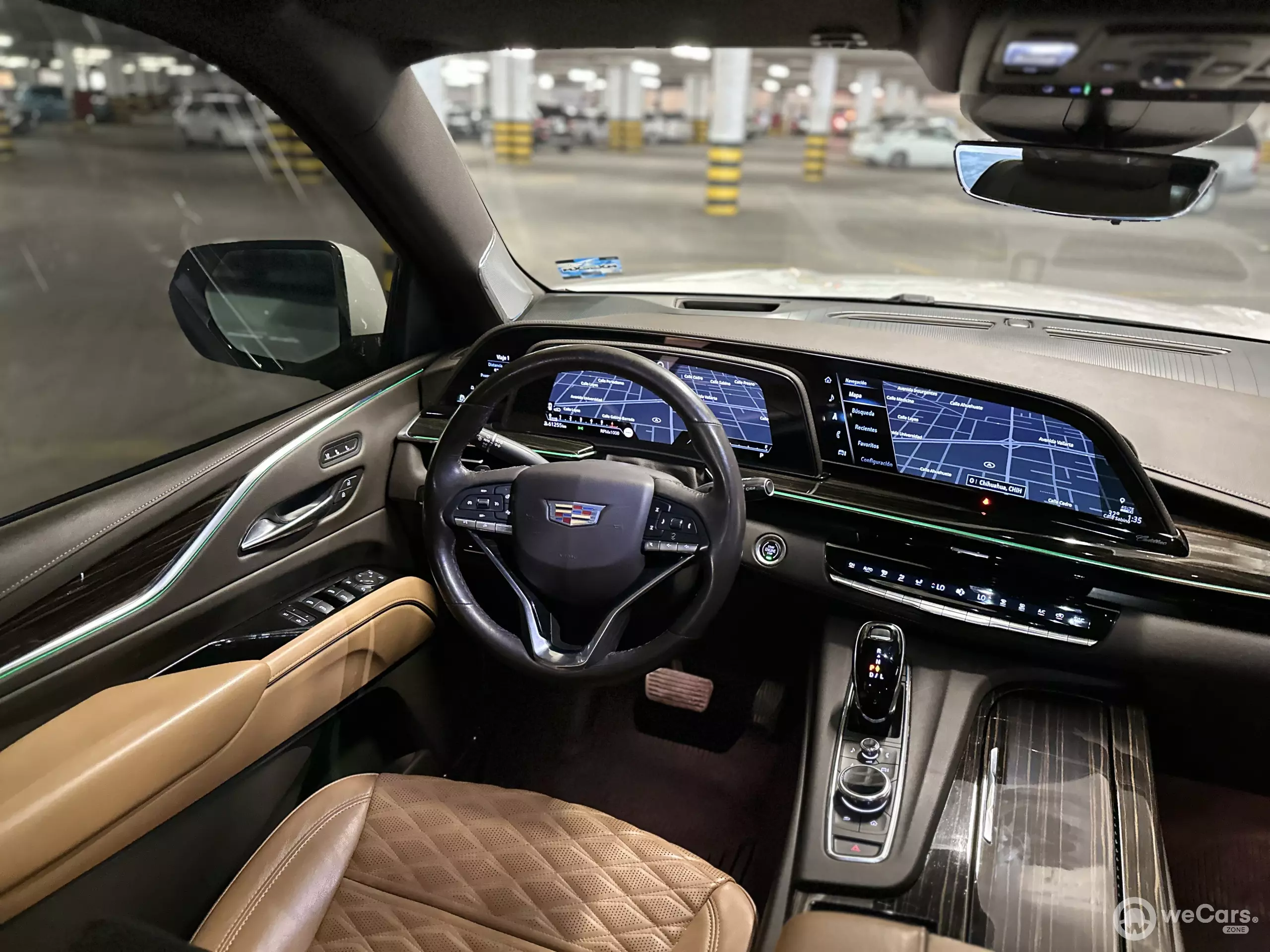 Cadillac Escalade VUD