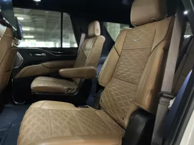 Cadillac Escalade VUD 2022