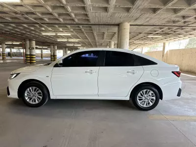 Toyota Yaris 2024