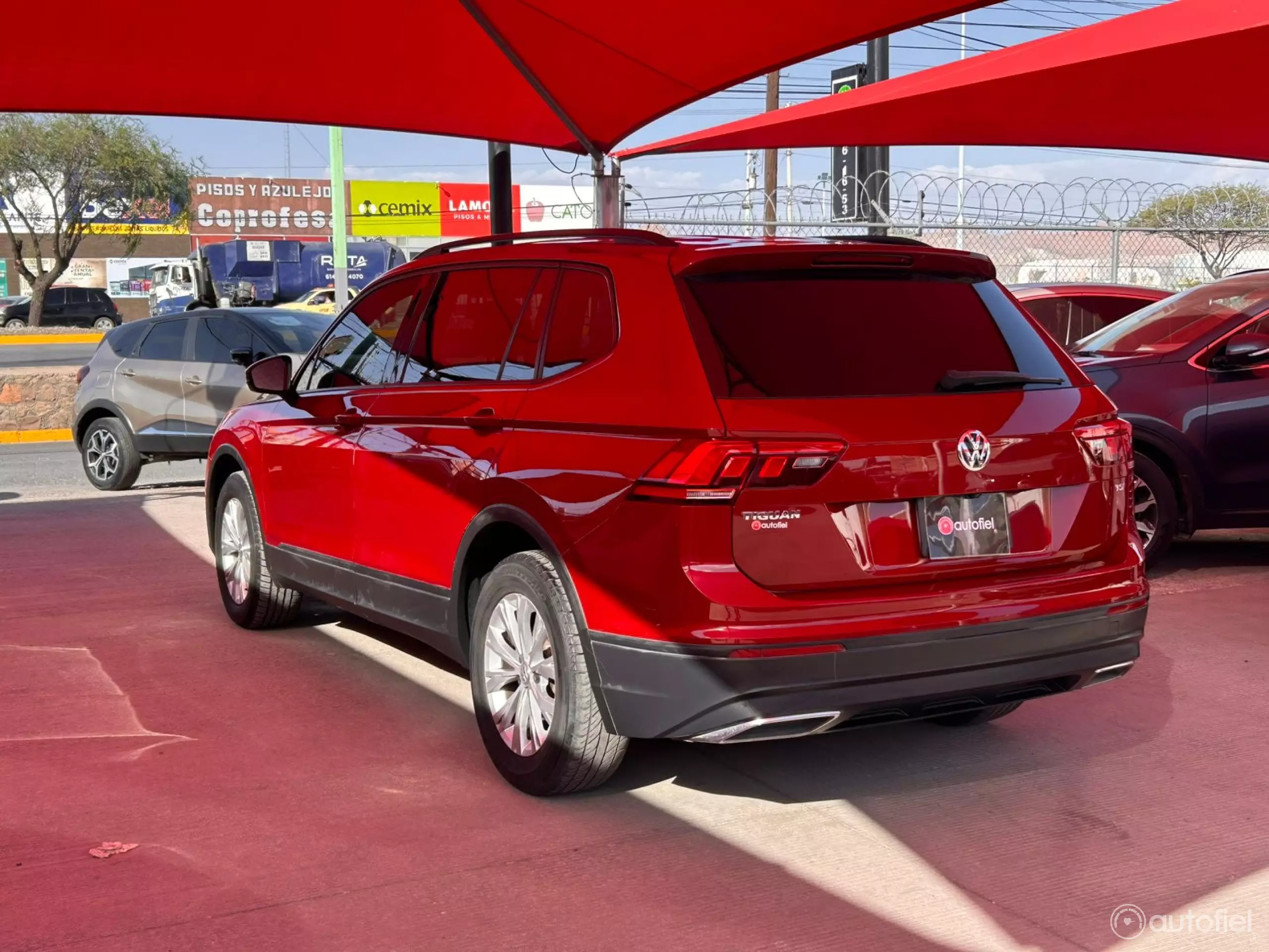 Volkswagen Tiguan VUD