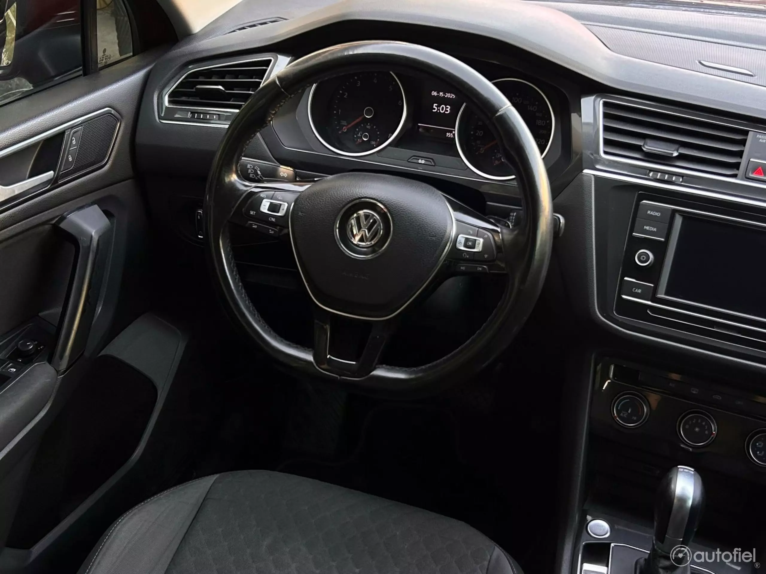Volkswagen Tiguan VUD
