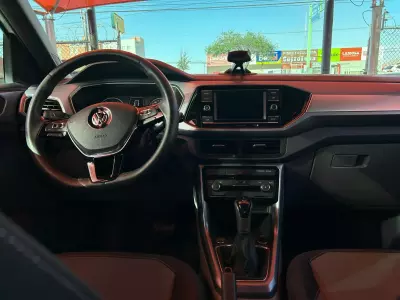 Volkswagen T-Cross VUD 2020