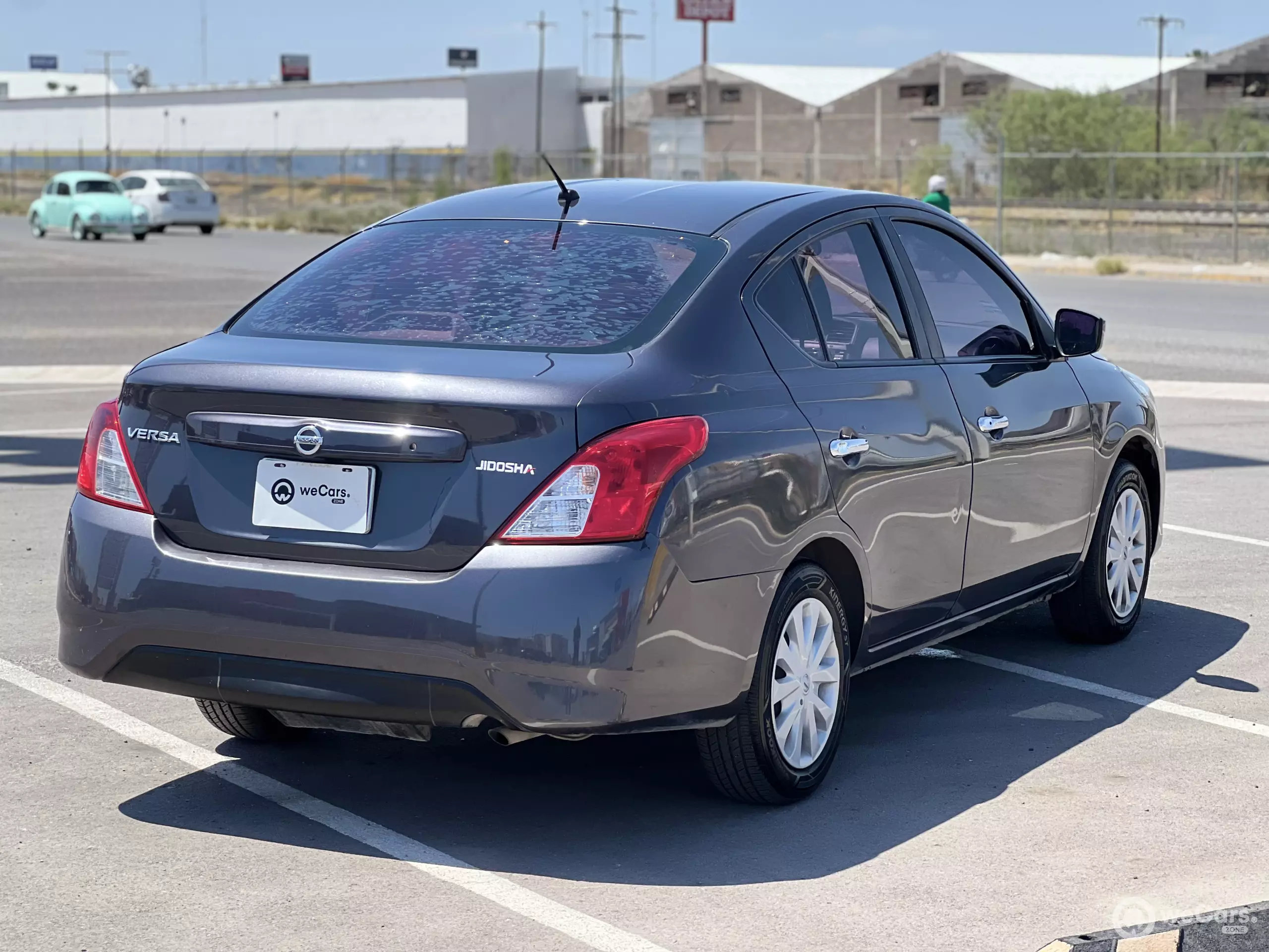 Nissan Versa