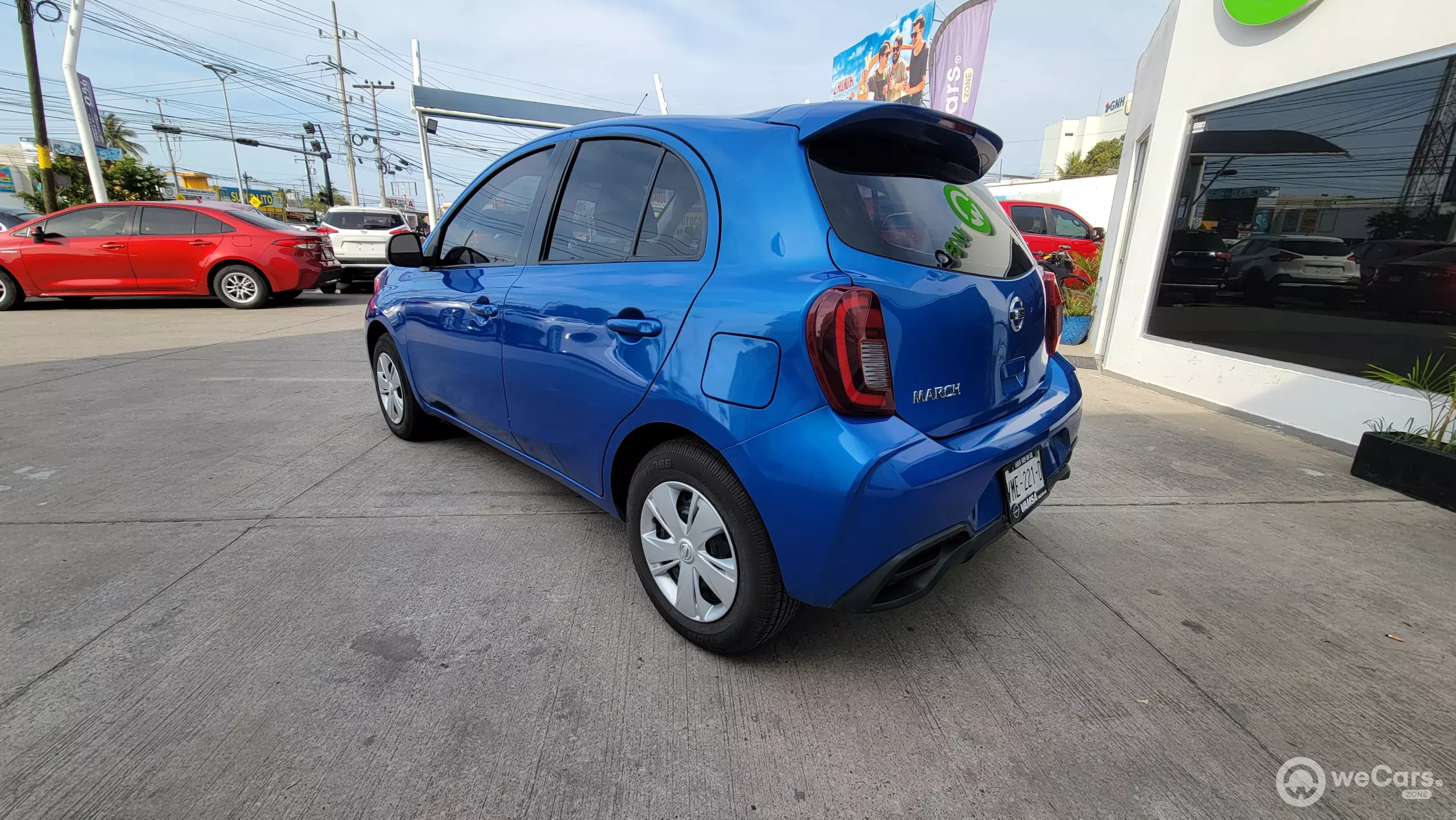 Nissan March