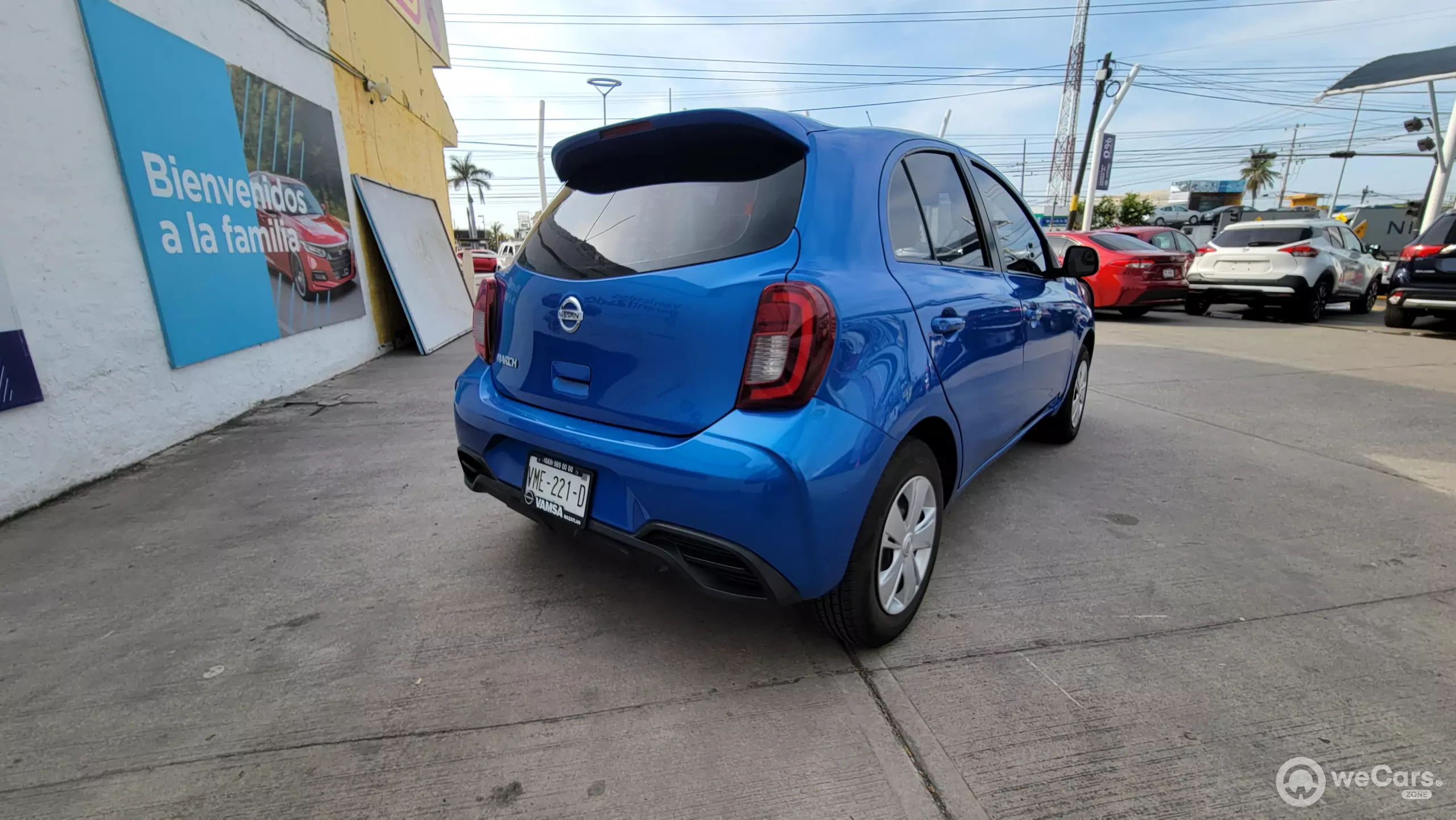 Nissan March
