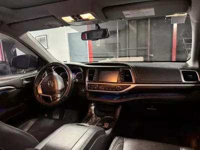 Toyota Highlander VUD 2016
