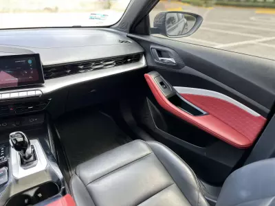 MG GT 2022