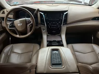 Cadillac Escalade VUD 2016
