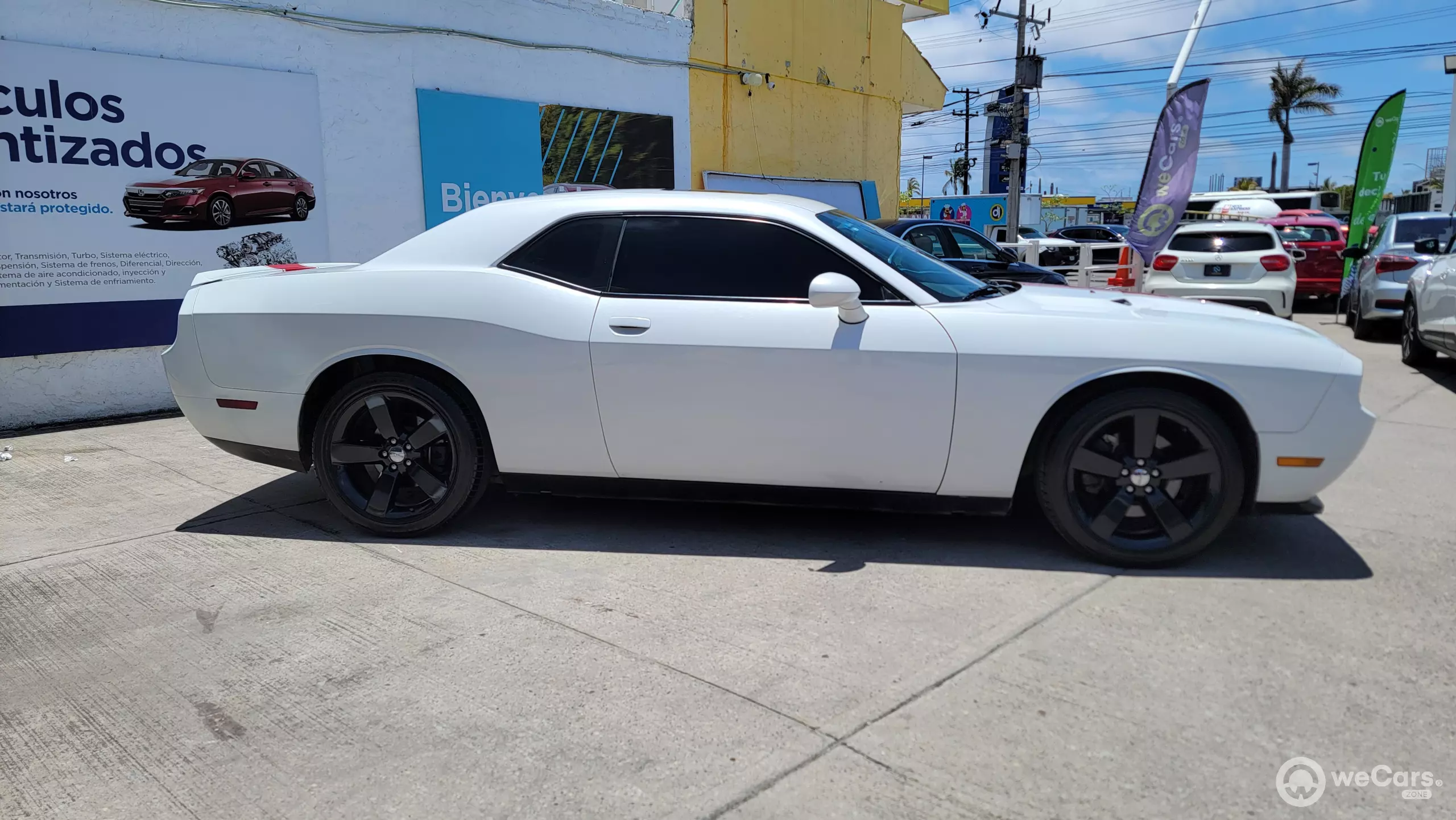 Dodge Challenger