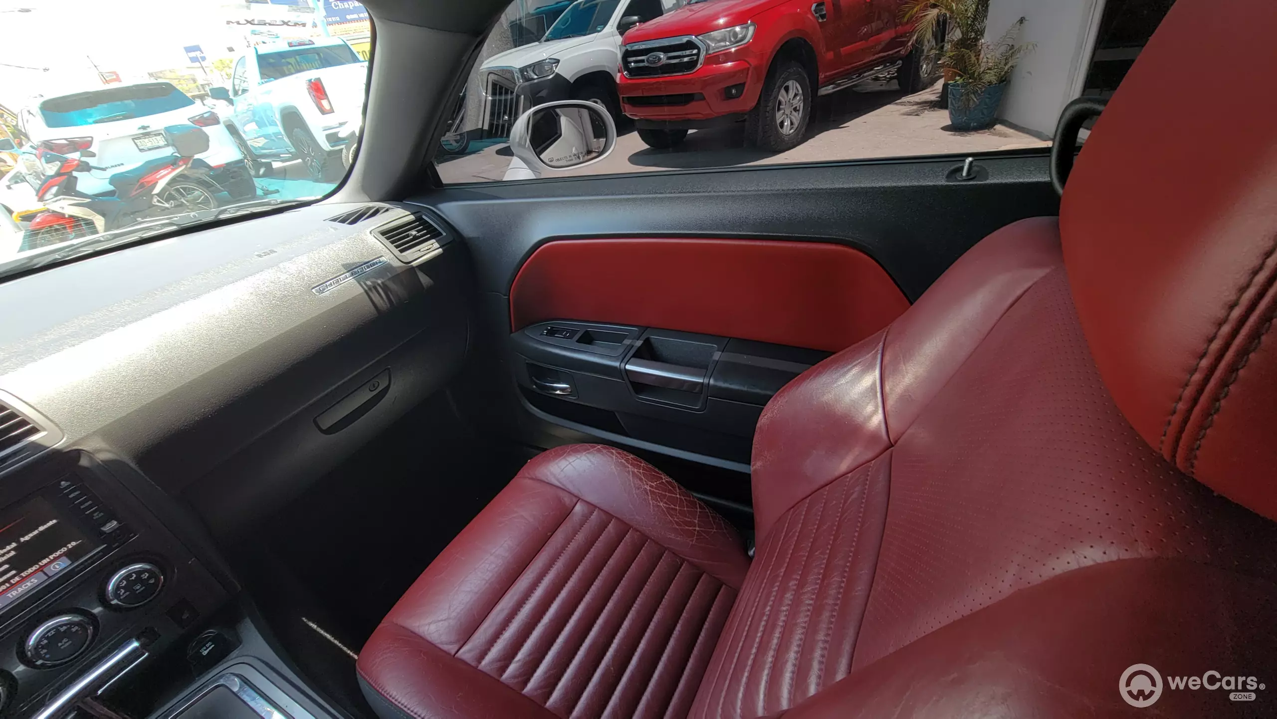 Dodge Challenger
