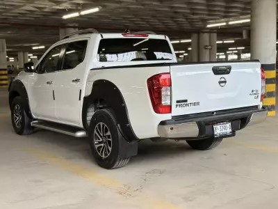 Nissan Frontier y NP 300 Frontier Pick-Up 2020
