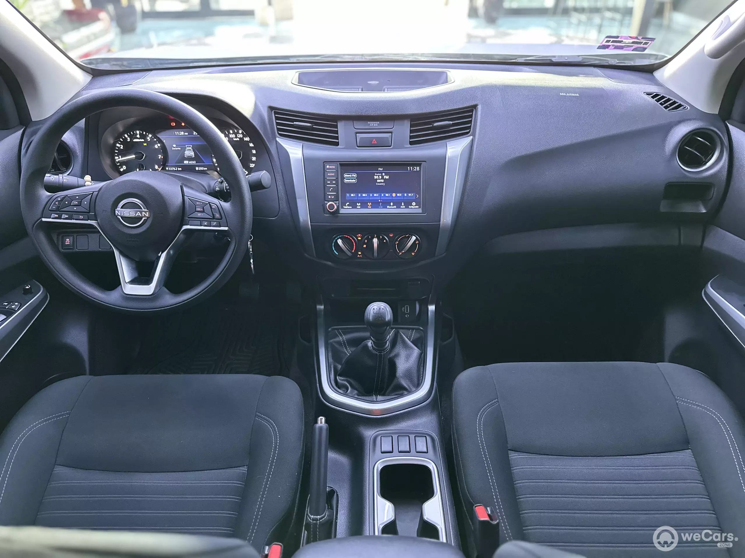 Nissan Frontier Pick-Up