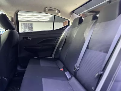 Nissan Versa 2022