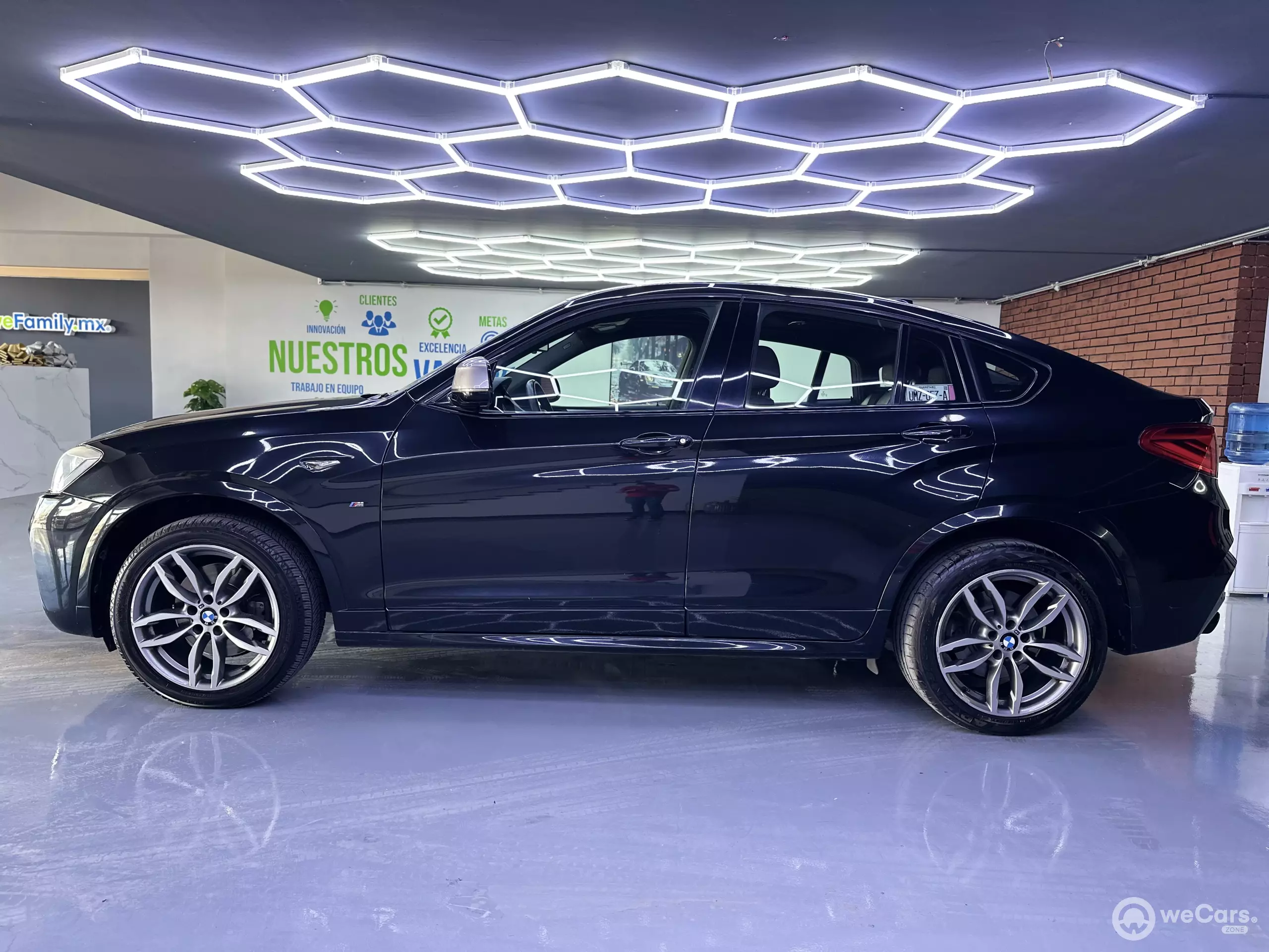BMW X4 VUD