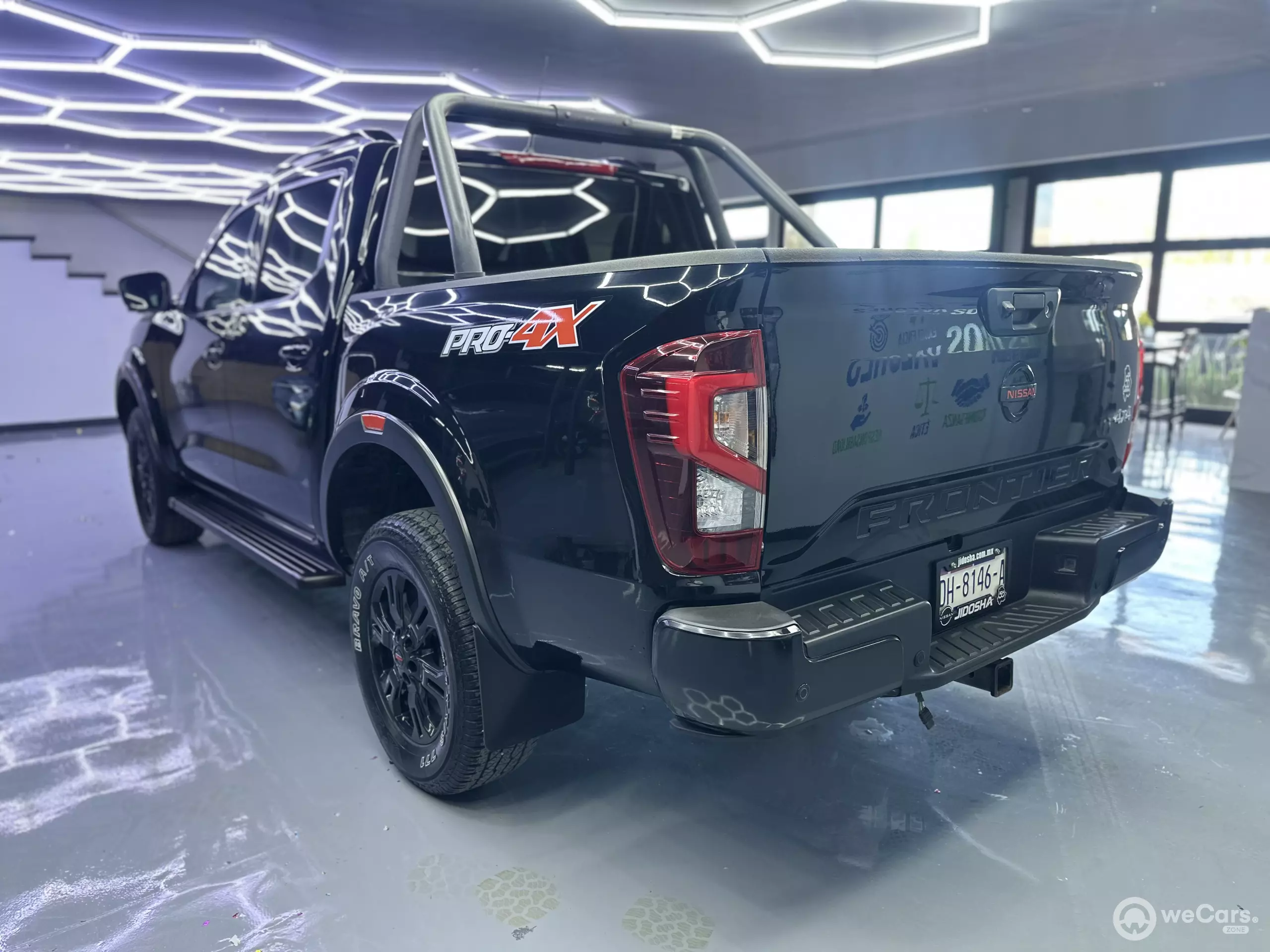 Nissan Frontier Pick-Up