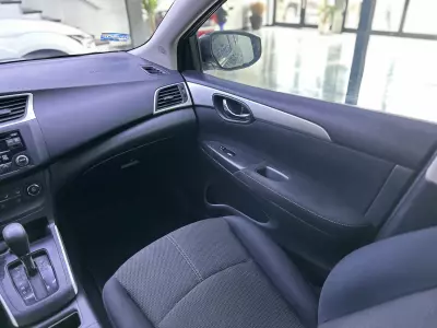 Nissan Sentra 2017