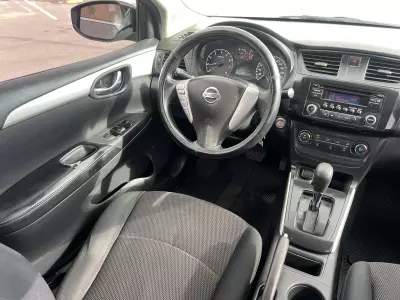 Nissan Sentra 2019
