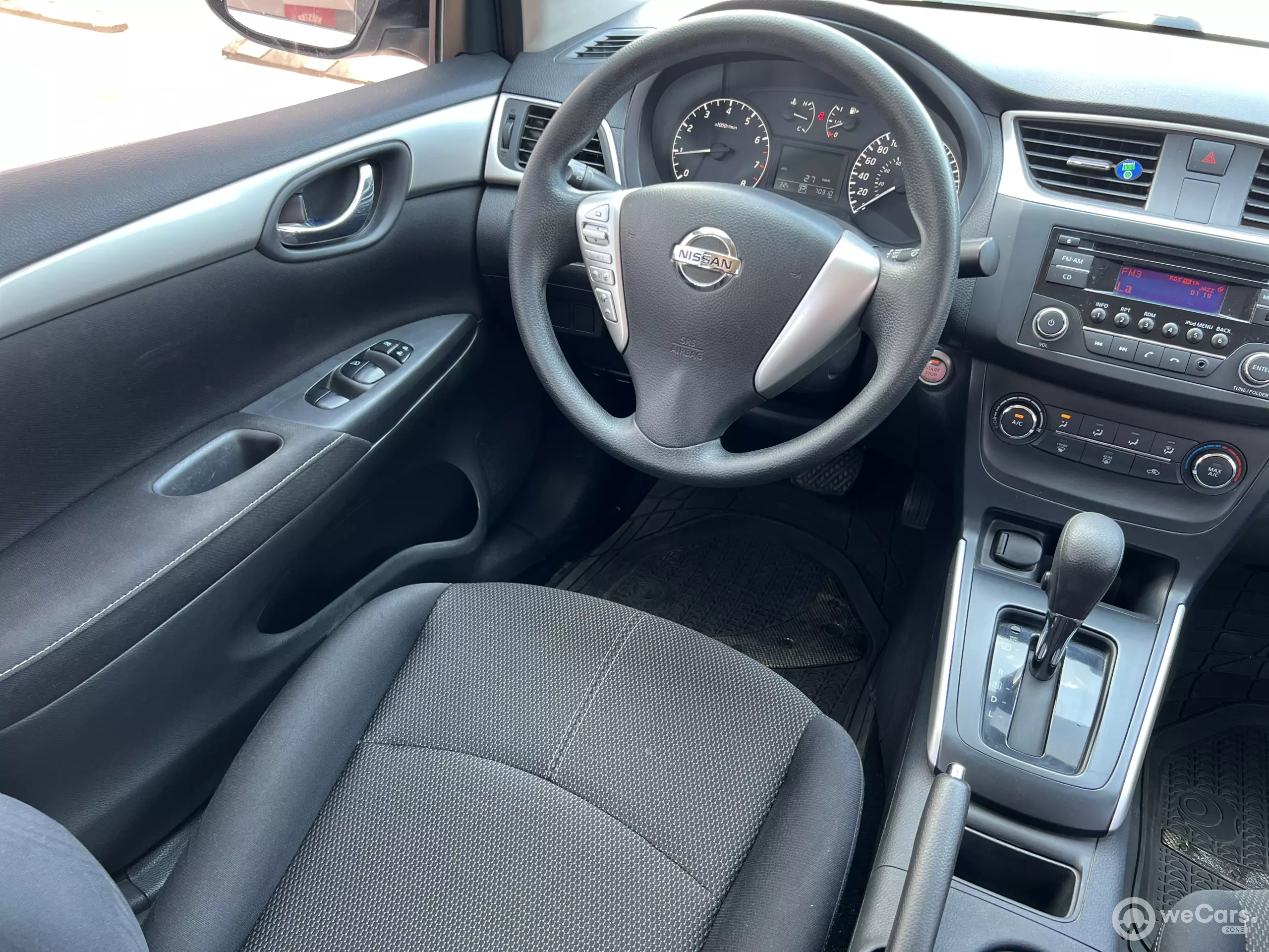 Nissan Sentra