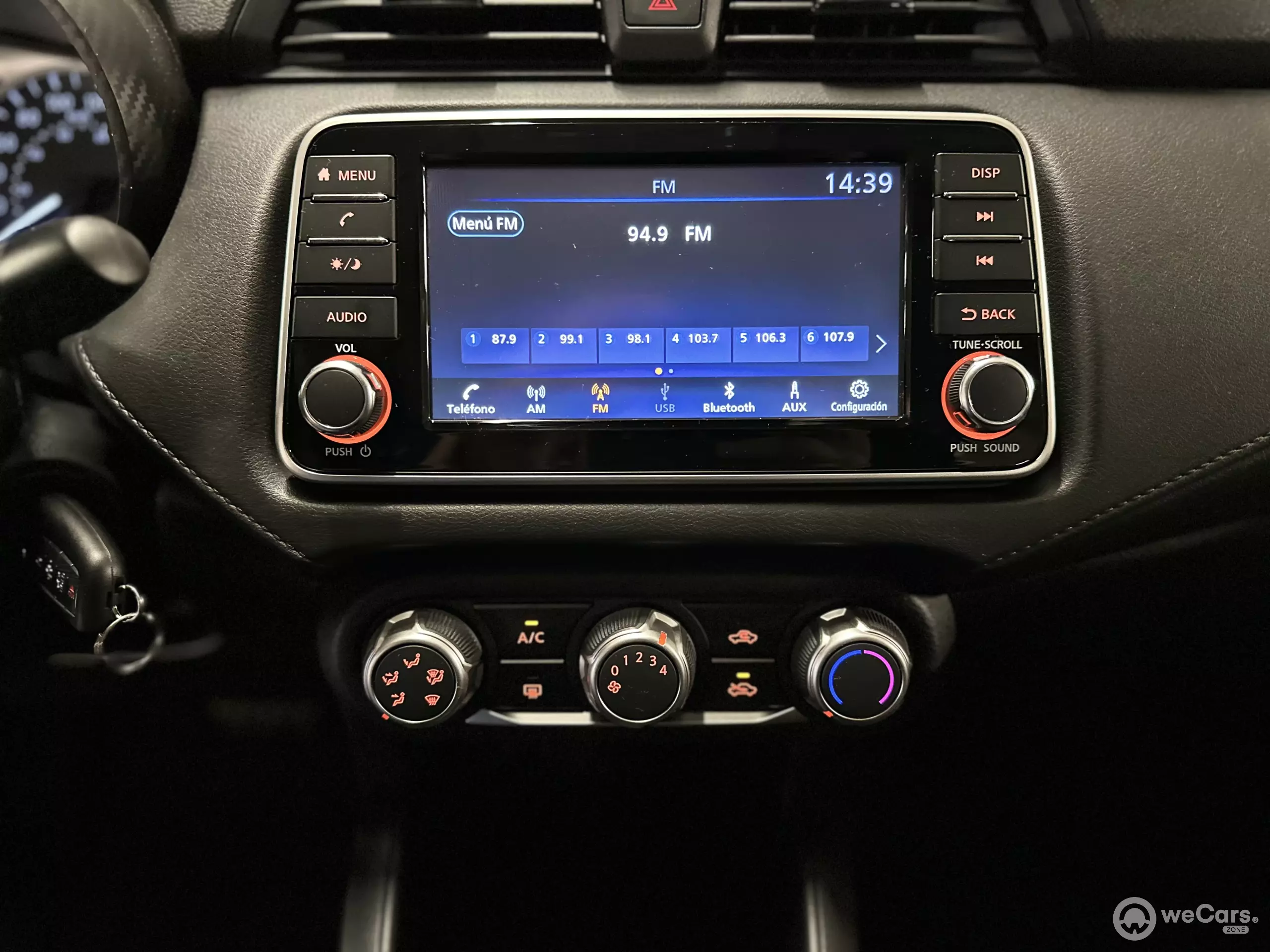 Nissan Versa