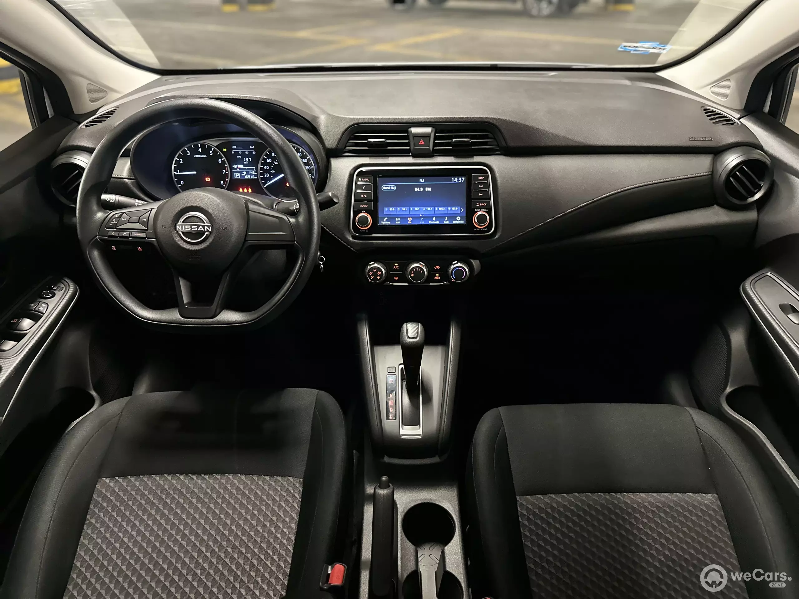 Nissan Versa