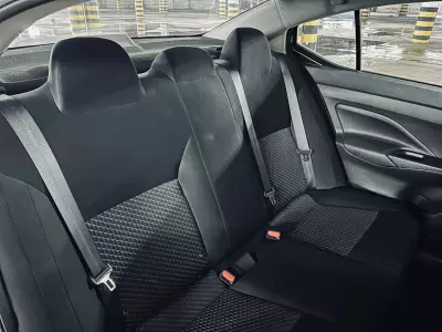 Nissan Versa 2023