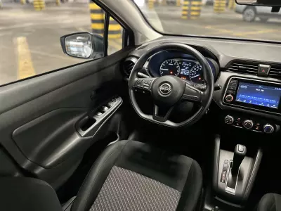 Nissan Versa 2023