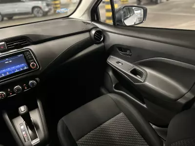 Nissan Versa 2023