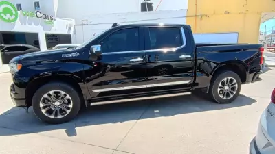 Chevrolet Cheyenne Pick-Up 2023