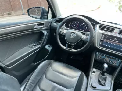 Volkswagen Tiguan VUD 2020