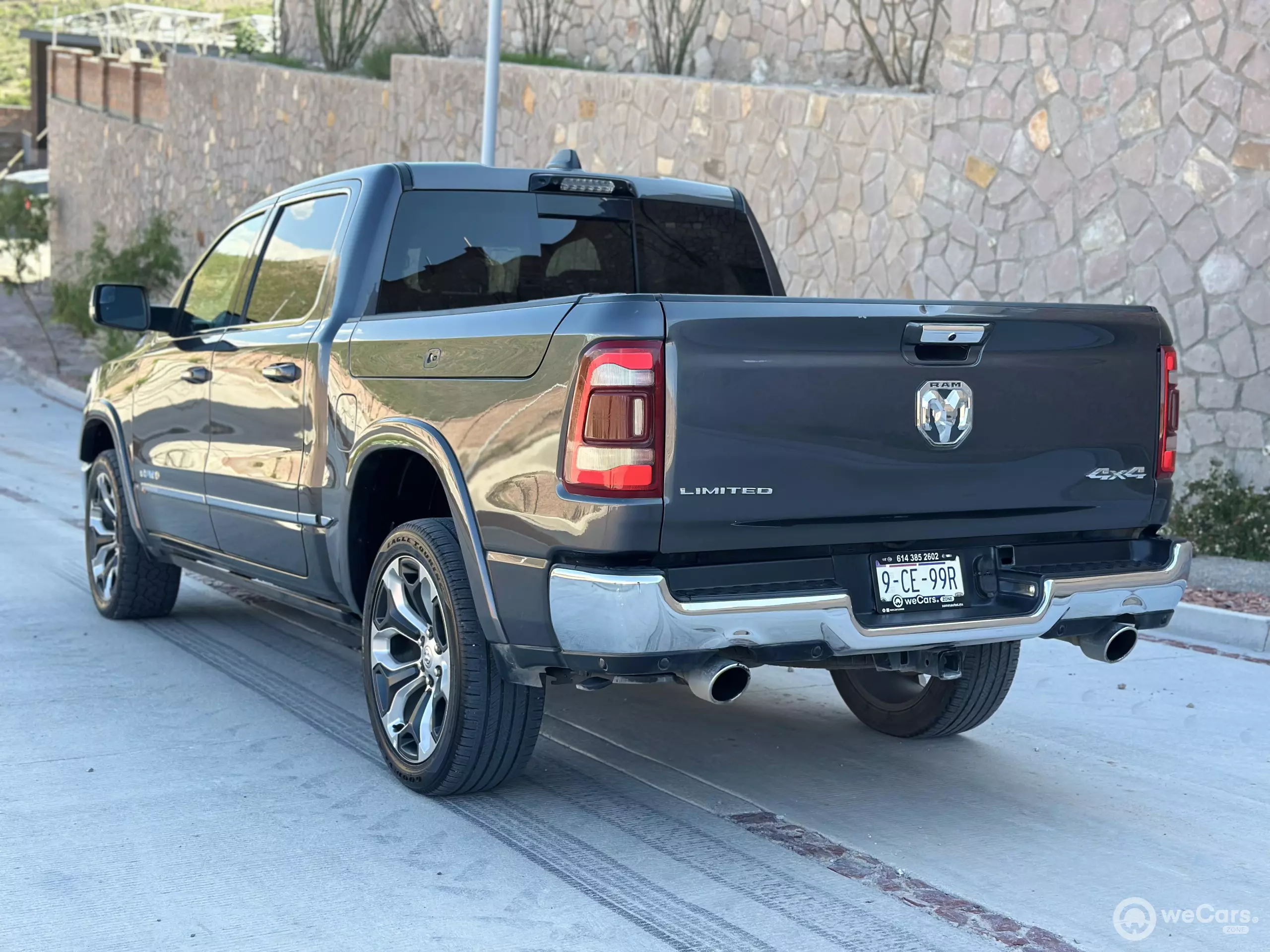 Dodge Ram 1500 Pick-Up