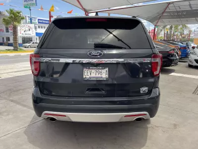 Ford Explorer VUD 2017