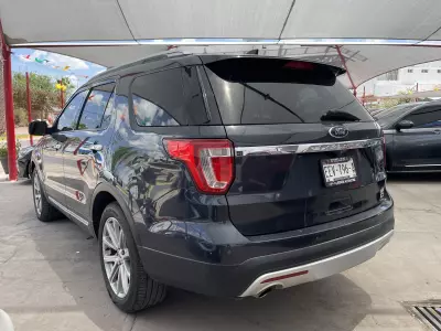 Ford Explorer VUD 2017